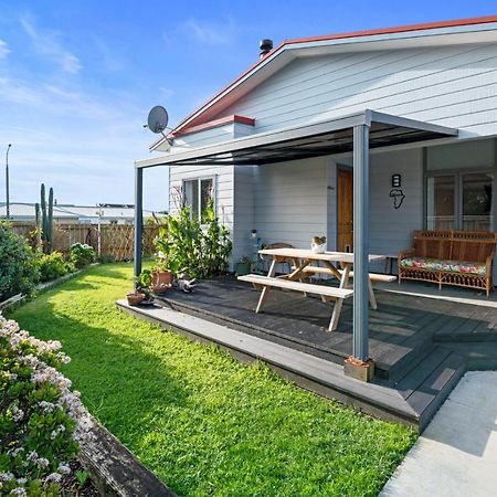 Ekhaya - New Plymouth Holiday Home Экстерьер фото