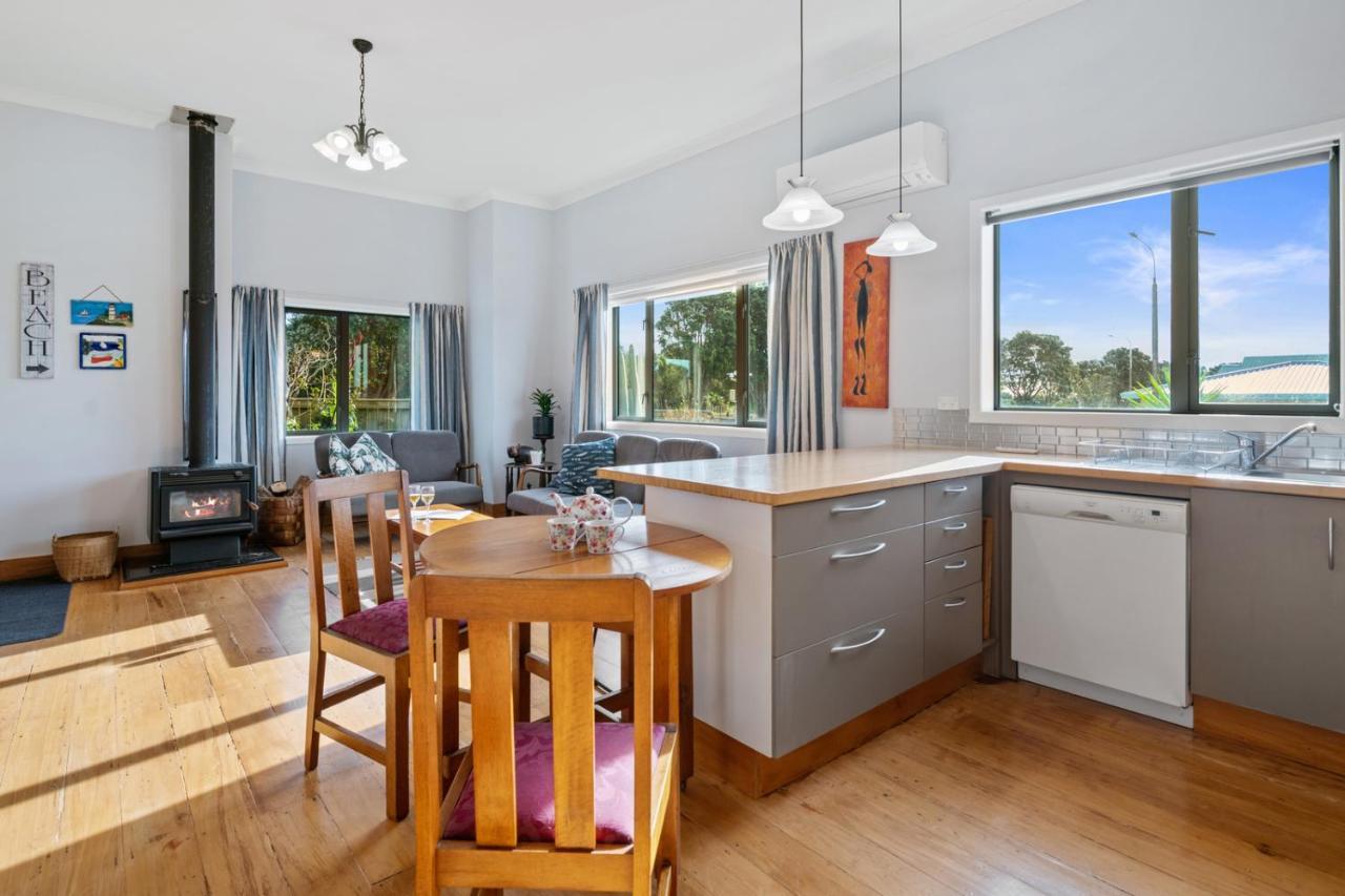 Ekhaya - New Plymouth Holiday Home Экстерьер фото